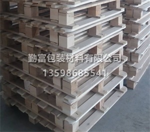 四面進(jìn)叉木托盤(pán)